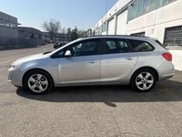 Usata Opel Astra 110 CV (80 kW) 2012 Other Station wagon