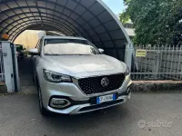 Usata MG HS Luxury 162 CV (119 kW) 2023 Grigio SUV