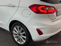 Begagnad Ford Fiesta ST-Line 86 HK (63 kW) 2019 Vit Halvkombi