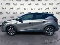 Usata Renault Captur 143 CV (105 kW) 2023 Grigio SUV