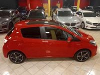 Usata Toyota Yaris Style 73 CV (53 kW) 2016 Rosso Berlina