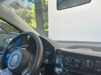 Usata VW up! 2014 Blu Utilitaria