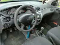 Begagnad Ford Focus 100 HK (73 kW) 2001 Sedan