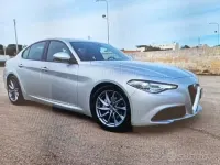 Usata Alfa Romeo Giulia Super 150 CV (110 kW) 2018 Grigio Berlina