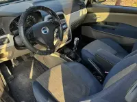 Usata Fiat Grande Punto 90 CV (66 kW) 2006 Viola Utilitaria