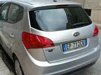 Usata Kia Venga 90 CV (66 kW) 2013 Grigio Utilitaria