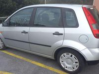 Usado Ford Fiesta Collection 75 HP (55 kW) 2005 Citadino