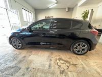 Usata Ford Focus ST-Line X 120 CV (88 kW) 2022 Nero Berlina