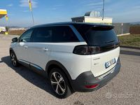 Usata Peugeot 5008 Allure 131 CV (96 kW) 2021 Bianco SUV