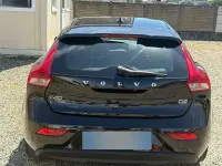 Usata Volvo V40 115 CV (84 kW) 2012 Nero Utilitaria