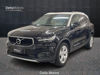 Usata Volvo XC40 Momentum 190 CV (139 kW) 2018 Nerazzurro metallizzato SUV