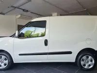 Usata Fiat Doblò 84 CV (61 kW) 2022 Bianco Monovolume