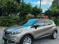 Usata Renault Captur 90 CV (66 kW) 2014 Giallo SUV