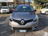 Usata Renault Captur Intens 90 CV (66 kW) 2016 Grigio SUV