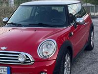 Usata Mini Cooper D 111 CV (81 kW) 2011 Rosso Utilitaria