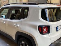 Usata Jeep Renegade 105 CV (77 kW) 2016 Bianco SUV