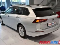 Usata VW Golf VIII Life 116 CV (85 kW) 2022 Argento Station wagon