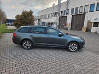 Usata Skoda Octavia G-TEC Executive 110 CV (80 kW) 2016 Blu Station wagon