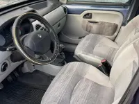 Usado Renault Kangoo 82 CV (60 kW) 2004 Azul Monovolumen