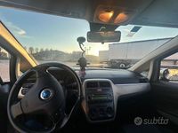 Usata Fiat Punto 65 CV (47 kW) 2007 Grigio Utilitaria