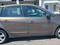 Käytetty Renault Scenic E-Tech Luxe 110 HP (80 kW) 2010 Harmaa Tila-auto