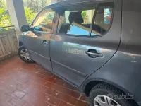 Usata Skoda Fabia 69 CV (50 kW) 2008 Grigio Berlina