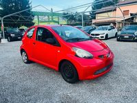 Usata Toyota Aygo 68 CV (50 kW) 2008 Rosso Utilitaria
