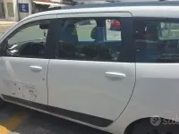 Usata Dacia Lodgy 82 CV (60 kW) 2015 Monovolume