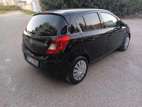 Usata Opel Corsa Club 75 CV (55 kW) 2011 Utilitaria