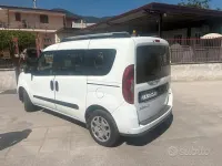 Usata Fiat Doblò 105 CV (77 kW) 2019 Bianco Monovolume
