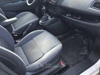 Usata Fiat Doblò 105 CV (77 kW) 2014 Bianco Monovolume