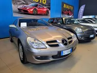 Usata Mercedes SLK200 163 CV (119 kW) 2007 Grigio Cabrio