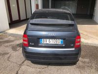 Usata Audi A2 Ambiente 75 CV (55 kW) 2001 Blu petrolio Utilitaria