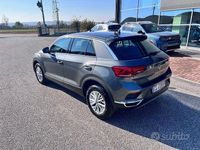Usata VW T-Roc Business 150 CV (110 kW) 2021 Grigio scuro SUV