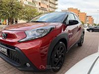 Usata Toyota Aygo Lounge 72 CV (52 kW) 2022 Rosso Utilitaria