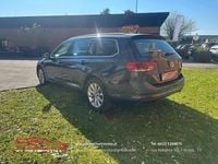Usata VW Passat Executive 150 CV (110 kW) 2020 Giallo Station wagon