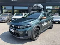 Usata Dacia Sandero Extreme 122 CV (89 kW) 2026 Verde oxide metallizzato Berlina