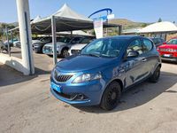 Usata Lancia Ypsilon 69 CV (50 kW) 2022 Blu Utilitaria