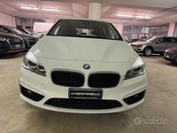 Usata BMW 220 Active Tourer Advantage 192 CV (141 kW) 2017 Bianco Monovolume