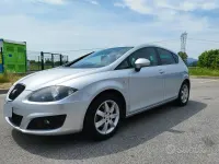 Usata Seat Leon 105 CV (77 kW) 2011 Grigio Utilitaria