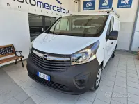 Usata Opel Vivaro-e Combi Edition 120 CV (88 kW) 2019 Bianco Monovolume