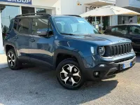 Usata Jeep Renegade Trailhawk 179 CV (131 kW) 2021 Blu/azzurro SUV