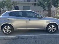 Usata Alfa Romeo Giulietta 105 CV (77 kW) 2015 Grigio Utilitaria