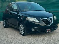 Usata Lancia Ypsilon Platinum 69 CV (50 kW) 2015 Nero Utilitaria