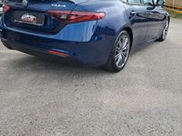 Usata Alfa Romeo Giulia Super 150 CV (110 kW) 2017 Blu Berlina