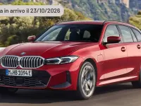 Nuova BMW 330 286 CV (210 kW) 2025 Argento Station wagon