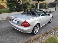 Usata Mercedes SLK200 163 CV (119 kW) 2001 Grigio Cabrio