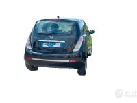 Usata Lancia Ypsilon 69 CV (50 kW) 2011 Nero Utilitaria