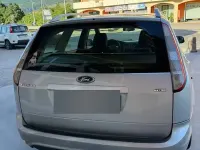 Usata Ford Focus 109 CV (80 kW) 2008 Grigio Station wagon