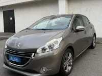 Usata Peugeot 208 Access 68 CV (50 kW) 2014 Marrone Utilitaria